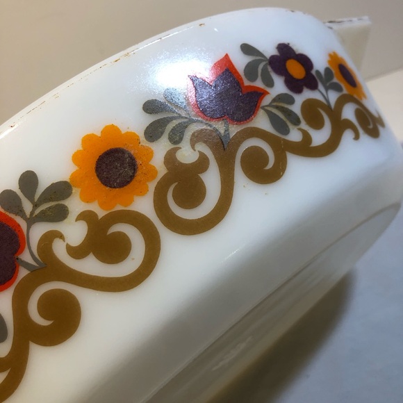 Vintage JAJ Pyrex Briarwood Oval Dish with Lid - Picture 11 of 16